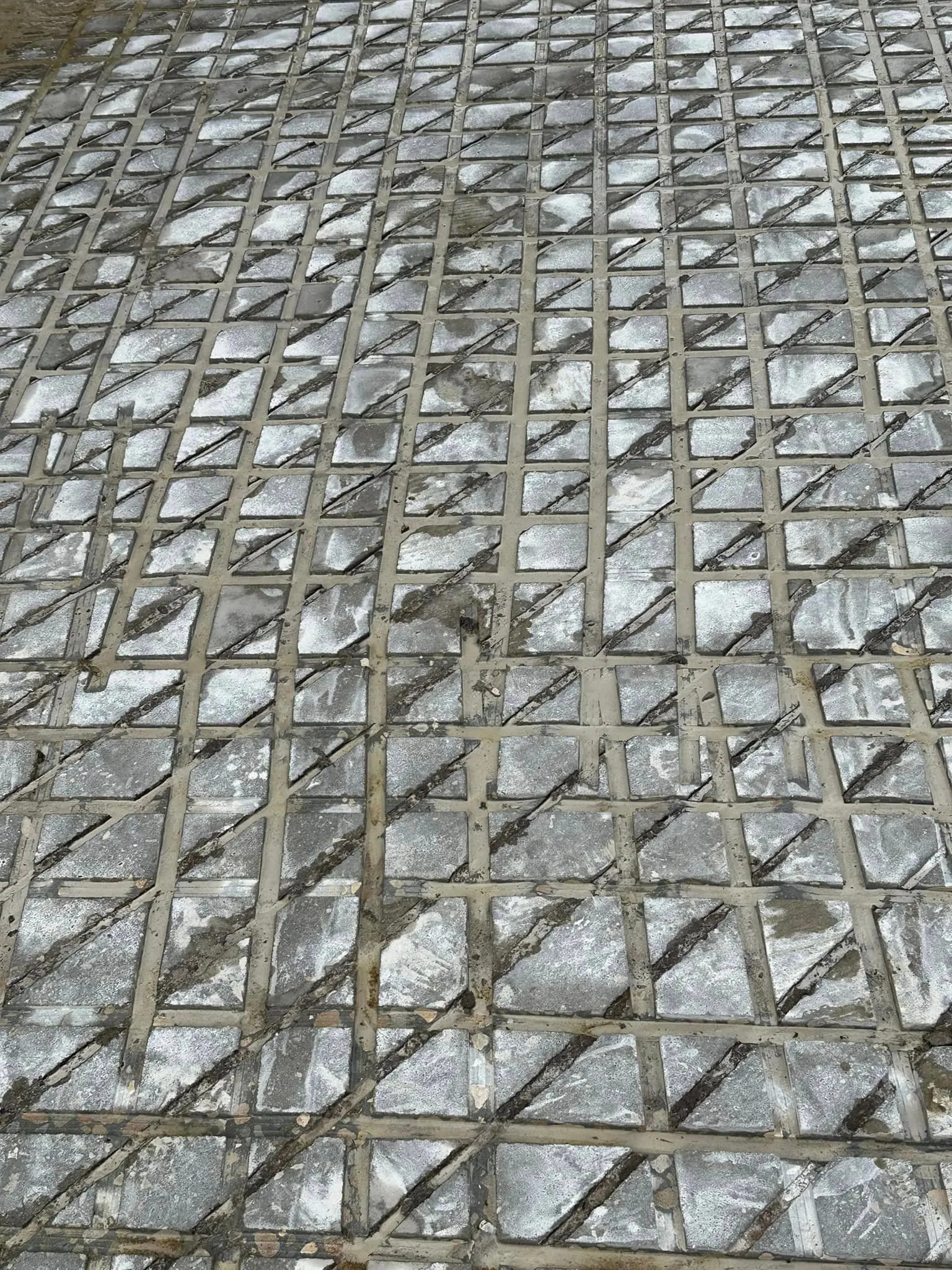 Water-cooled grooving process